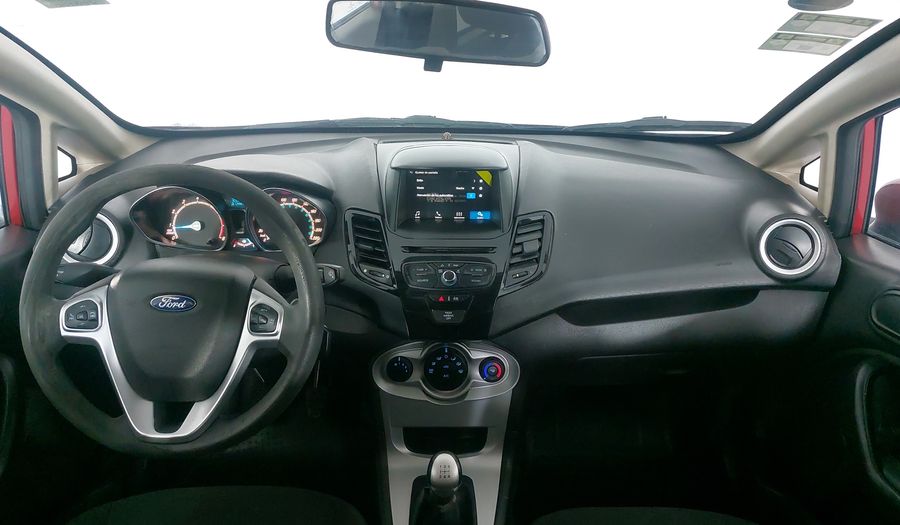 Ford Fiesta 1.6 SE MT Sedan 2017