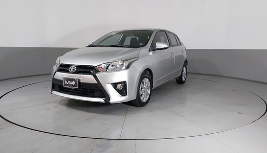 Toyota • Yaris