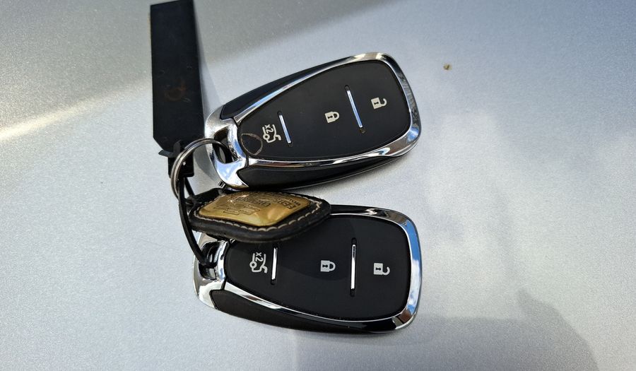 Chevrolet Onix + 1.0 PREMIER II AUTO Sedan 2020