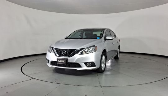 Nissan • Sentra