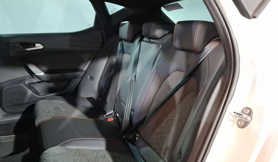 Seat Leon 2.0 FR AUTO Hatchback 2023