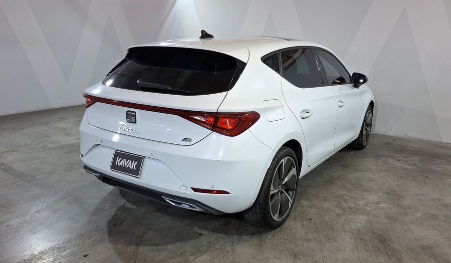 Seat Leon 2.0 FR AUTO Hatchback 2023