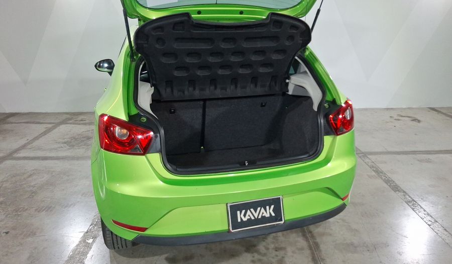 Seat Ibiza 2.0 STYLE 4 PTAS MT Hatchback 2015