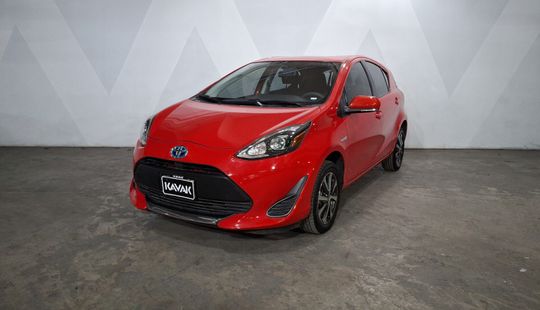 Toyota • Prius C