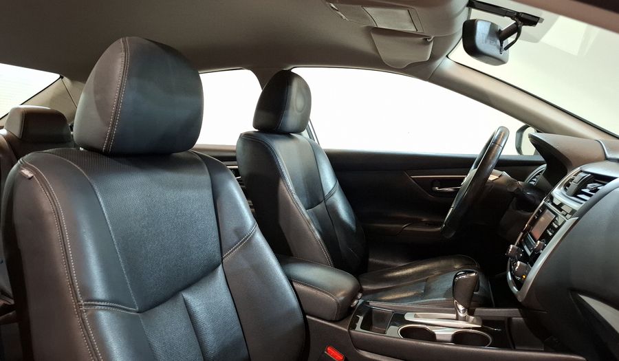 Nissan Altima 2.5 ADVANCE AUTO Sedan 2018