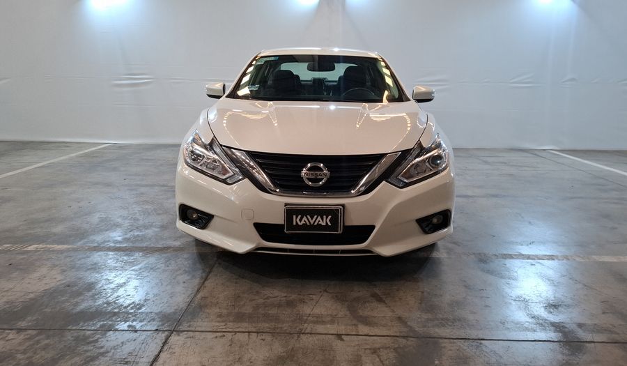 Nissan Altima 2.5 ADVANCE AUTO Sedan 2018