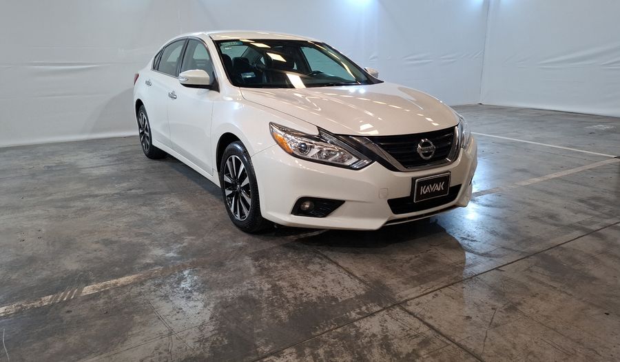 Nissan Altima 2.5 ADVANCE AUTO Sedan 2018