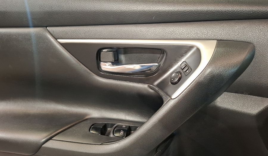 Nissan Altima 2.5 ADVANCE AUTO Sedan 2018