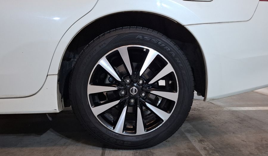 Nissan Altima 2.5 ADVANCE AUTO Sedan 2018