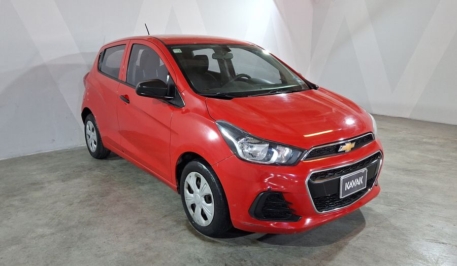 Chevrolet Spark 1.4 LT B MT Hatchback 2017