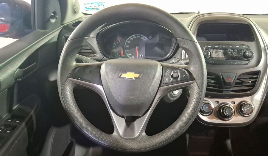 Chevrolet Spark 1.4 LT B MT Hatchback 2017