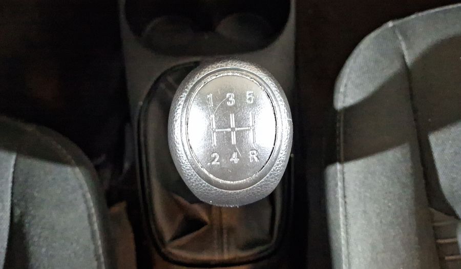 Chevrolet Spark 1.4 LT B MT Hatchback 2017