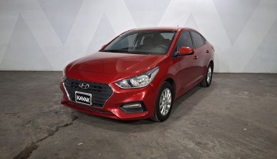 Hyundai • Accent