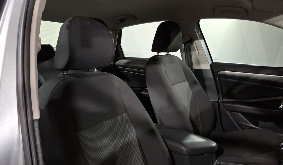 Volkswagen Jetta 1.4 TRENDLINE Sedan 2020