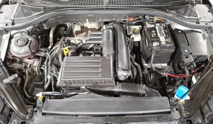 Volkswagen Jetta 1.4 TRENDLINE Sedan 2020