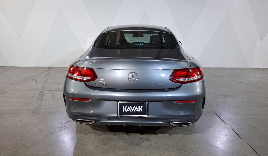 Mercedes Benz Clase C 2.0 250 AT Coupe 2017