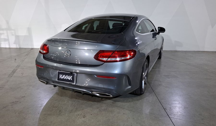 Mercedes Benz Clase C 2.0 250 AT Coupe 2017