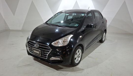 Hyundai • Grand i10