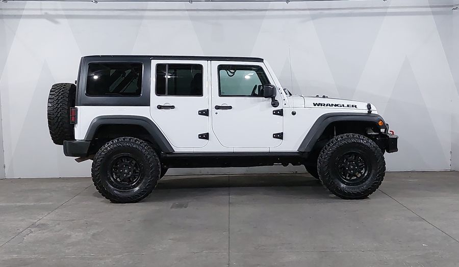 Jeep Wrangler 3.6 UNLIMITED BLACK BEAR 4X4 ATX Suv 2016