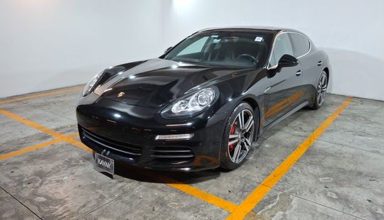 Porsche • Panamera