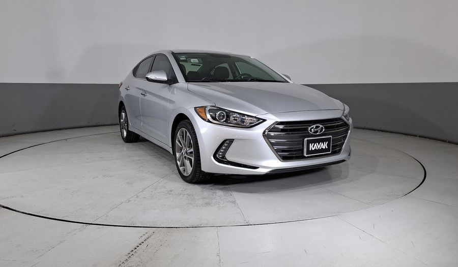 Hyundai Elantra 2.0 LIMITED TECH NAVI AT Sedan 2017