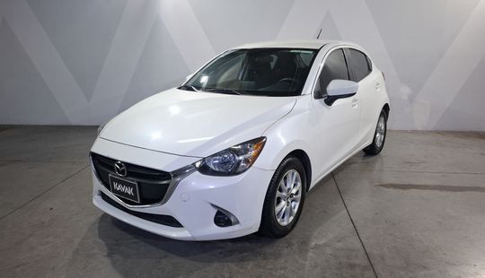 Mazda • Mazda 2