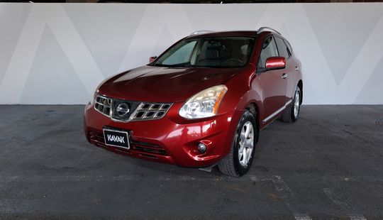 Nissan • Rogue