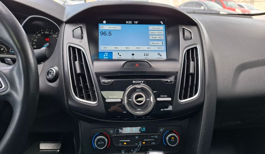 Ford Focus Iii 2.0 TITANIUM AT Sedan 2018