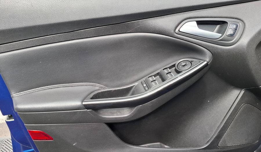 Ford Focus Iii 2.0 TITANIUM AT Sedan 2018