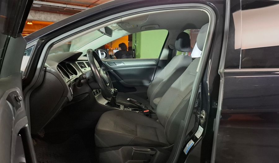 Volkswagen Golf 1.4 TSI COMFORTLINE Hatchback 2016