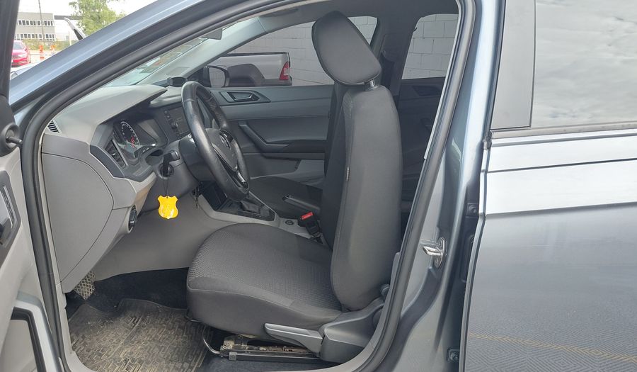 Volkswagen Virtus 1.6 MSI TRENDLINE AUTO Sedan 2018