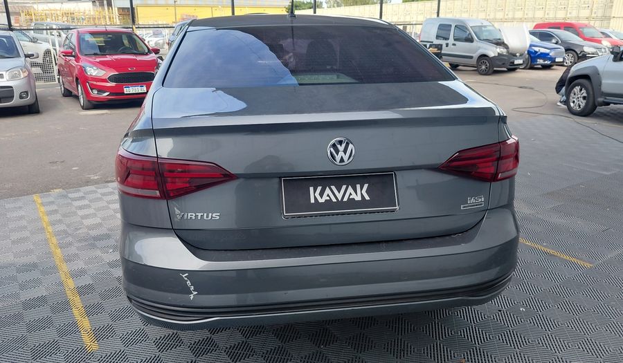 Volkswagen Virtus 1.6 MSI TRENDLINE AUTO Sedan 2018