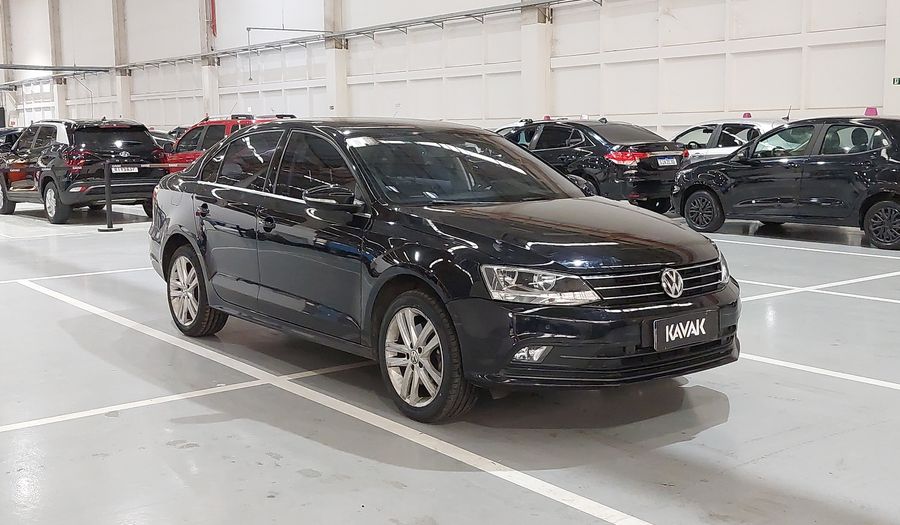 Volkswagen Jetta 2.0 TSI HIGHLINE DSG Sedan 2016