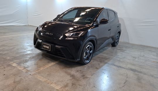 2025 • 16,380 km • Automático