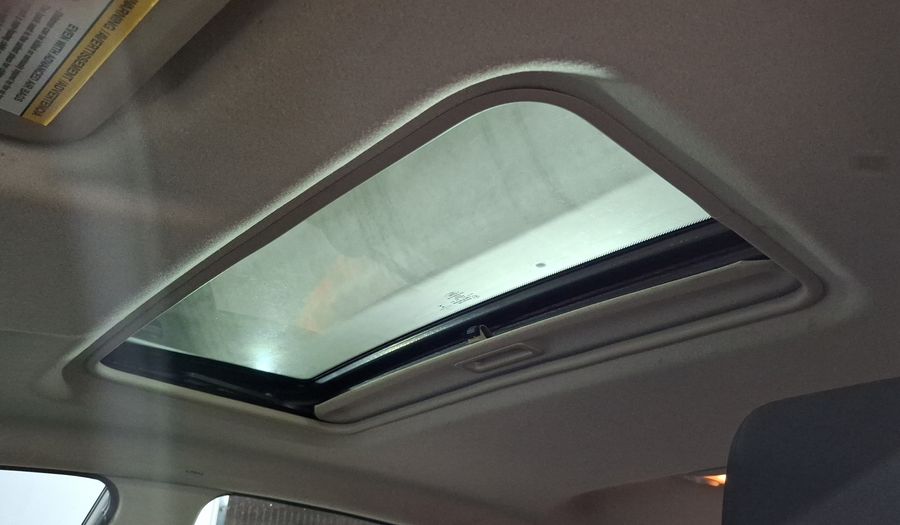 Ford Fiesta 1.6 SE AT Hatchback 2017