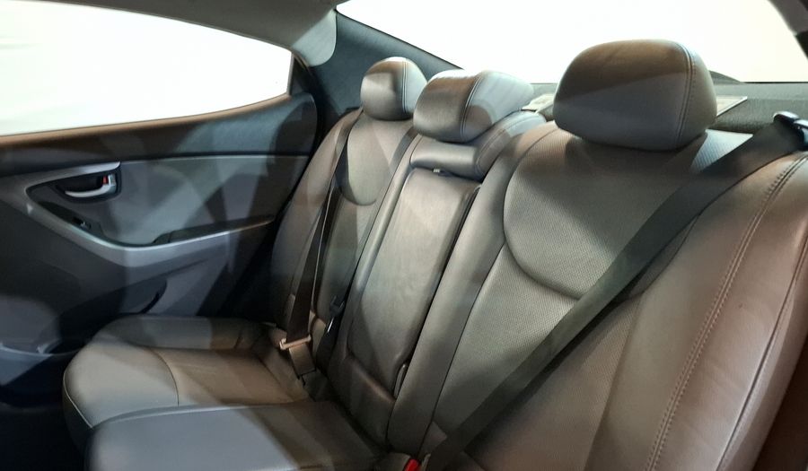 Hyundai Elantra 1.8 LIMITED TECH AT Sedan 2015