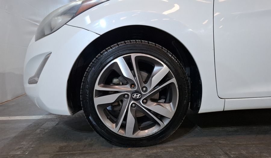 Hyundai Elantra 1.8 LIMITED TECH AT Sedan 2015
