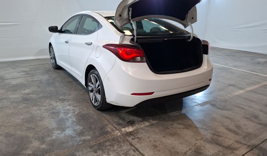 Hyundai Elantra 1.8 LIMITED TECH AT Sedan 2015