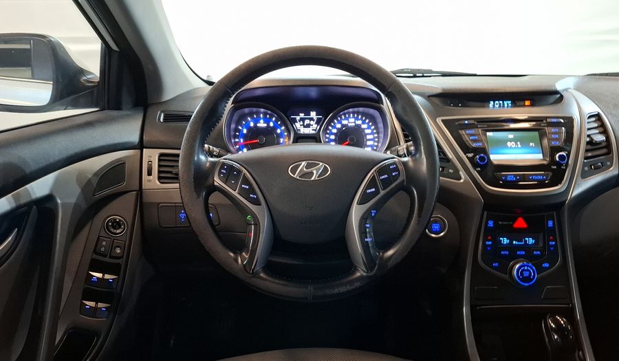 Hyundai Elantra 1.8 LIMITED TECH AT Sedan 2015
