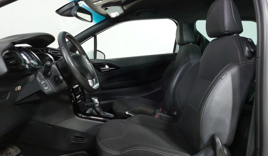 Ds 3 1.2 PURETECH 110 S&S SO CHIC AUTO Hatchback 2019