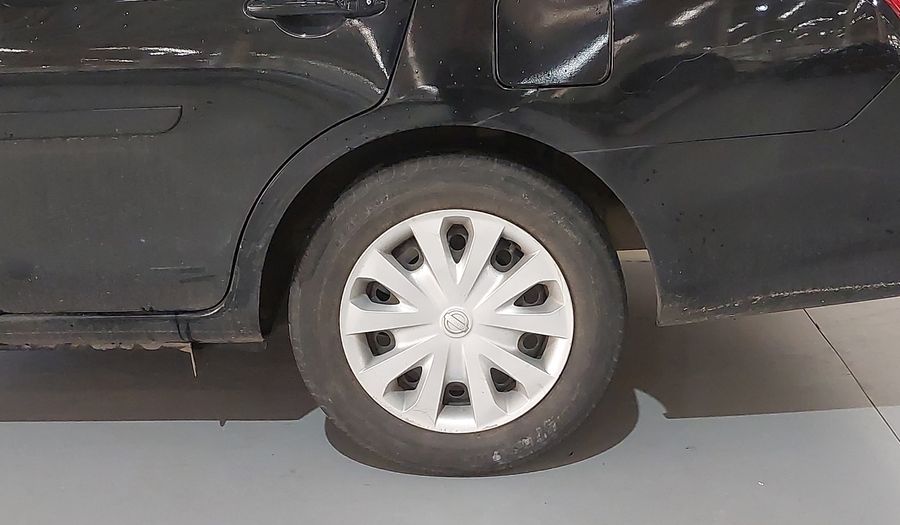 Nissan Versa FLEX MANUAL Sedan 2017