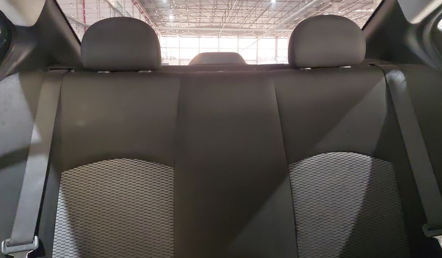 Nissan Versa FLEX MANUAL Sedan 2017