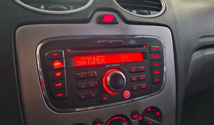 Ford Focus Ii 2.0 TREND Sedan 2013