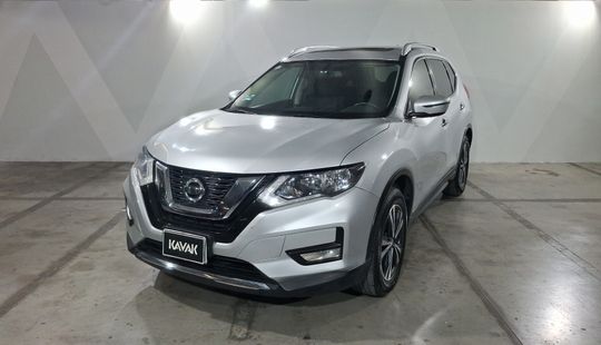 Nissan • X-Trail