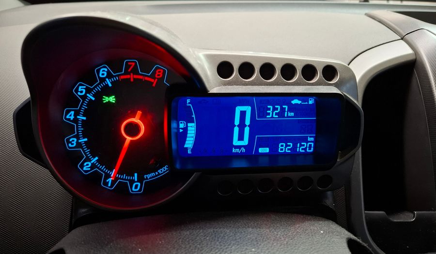 Chevrolet Sonic 1.6 LT Sedan 2013