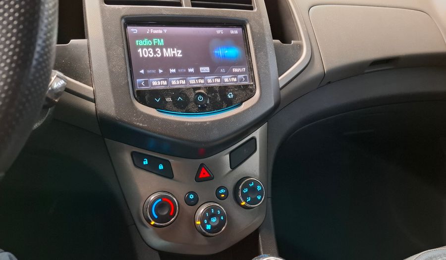 Chevrolet Sonic 1.6 LT Sedan 2013