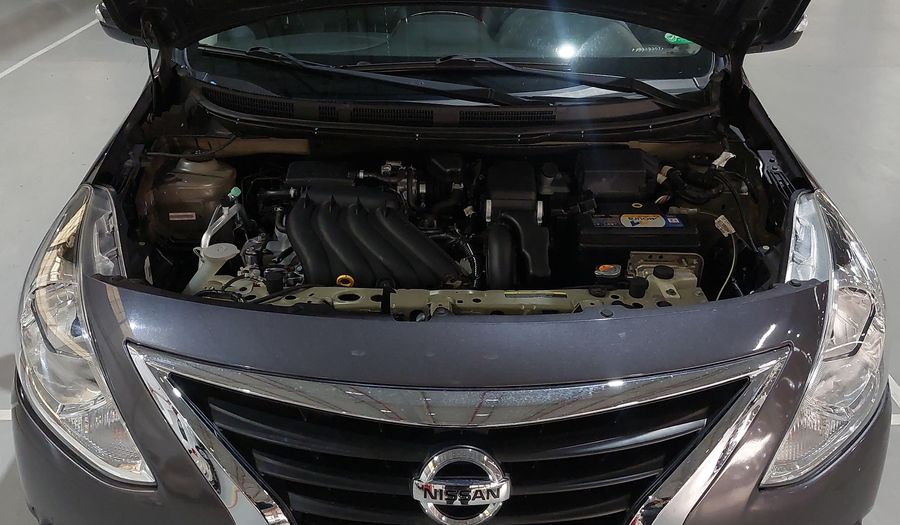 Nissan Versa START UNIQUE Sedan 2018