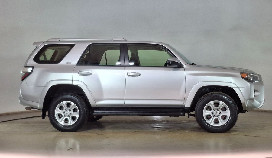 Toyota 4runner 4.0 SR5 AUTO 4WD Suv 2016