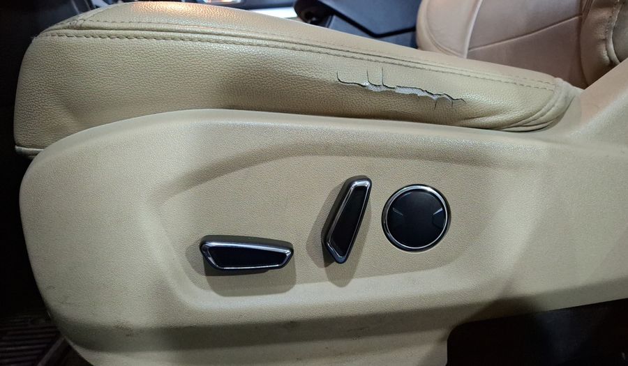 Ford Explorer 3.5 XLT V6 PIEL 4X2 AT Suv 2016