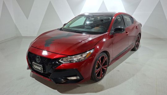Nissan • Sentra